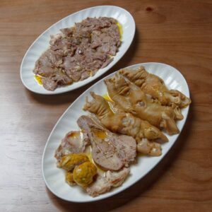 Darbari plate kaleh pacheh in bareh sefid restaurant in richmondhill toronto