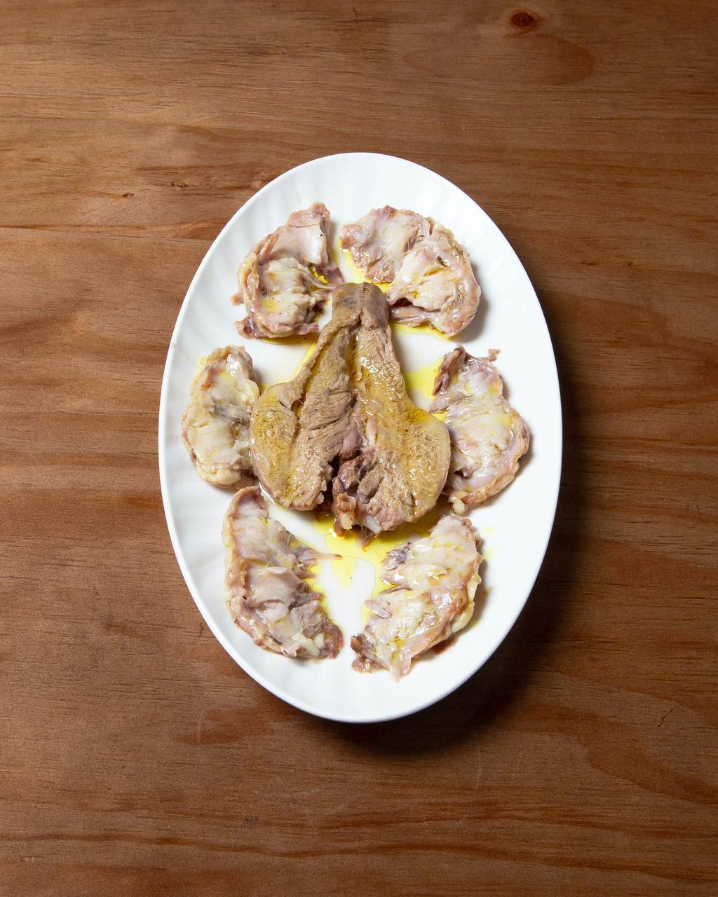 Mohtasham plate kaleh pacheh in bareh sefid restaurant in richmondhill toronto